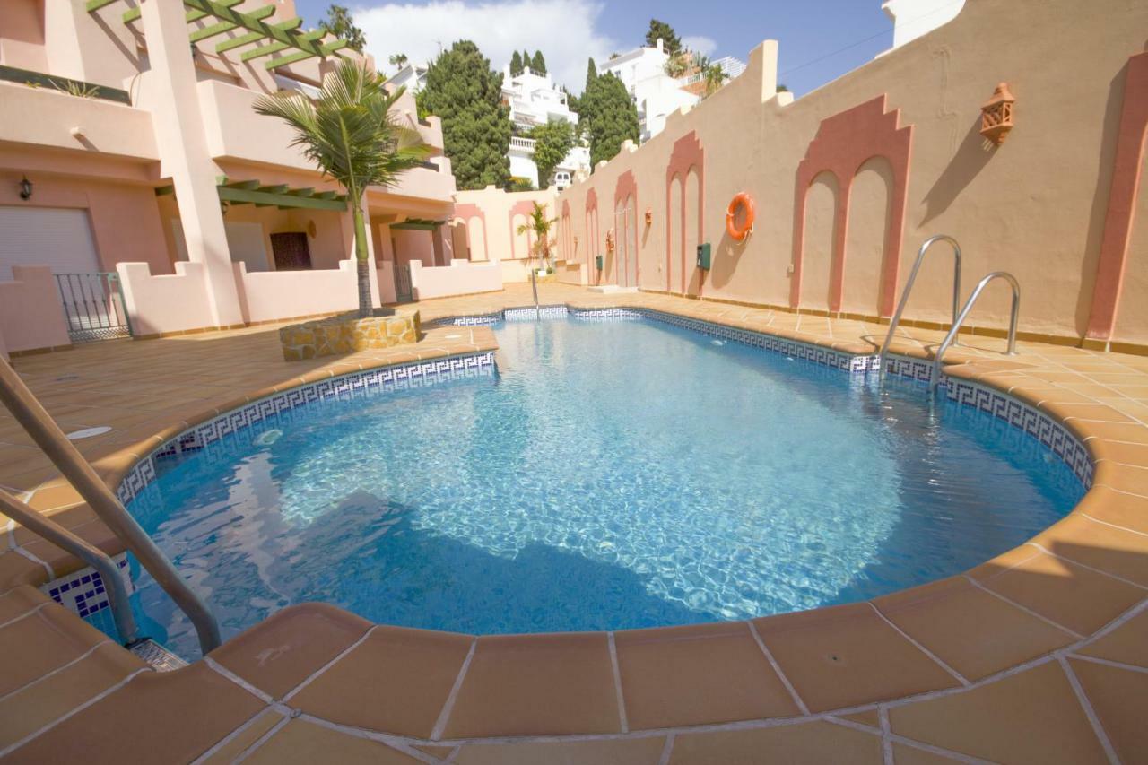 Apartamento Burriana Playa Ibnsadi Nerja Exterior foto